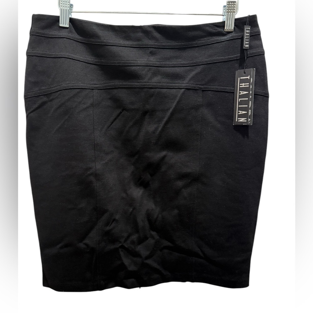 NWT Thalian Women's Black Skirt size 12 - Picture 1 of 12